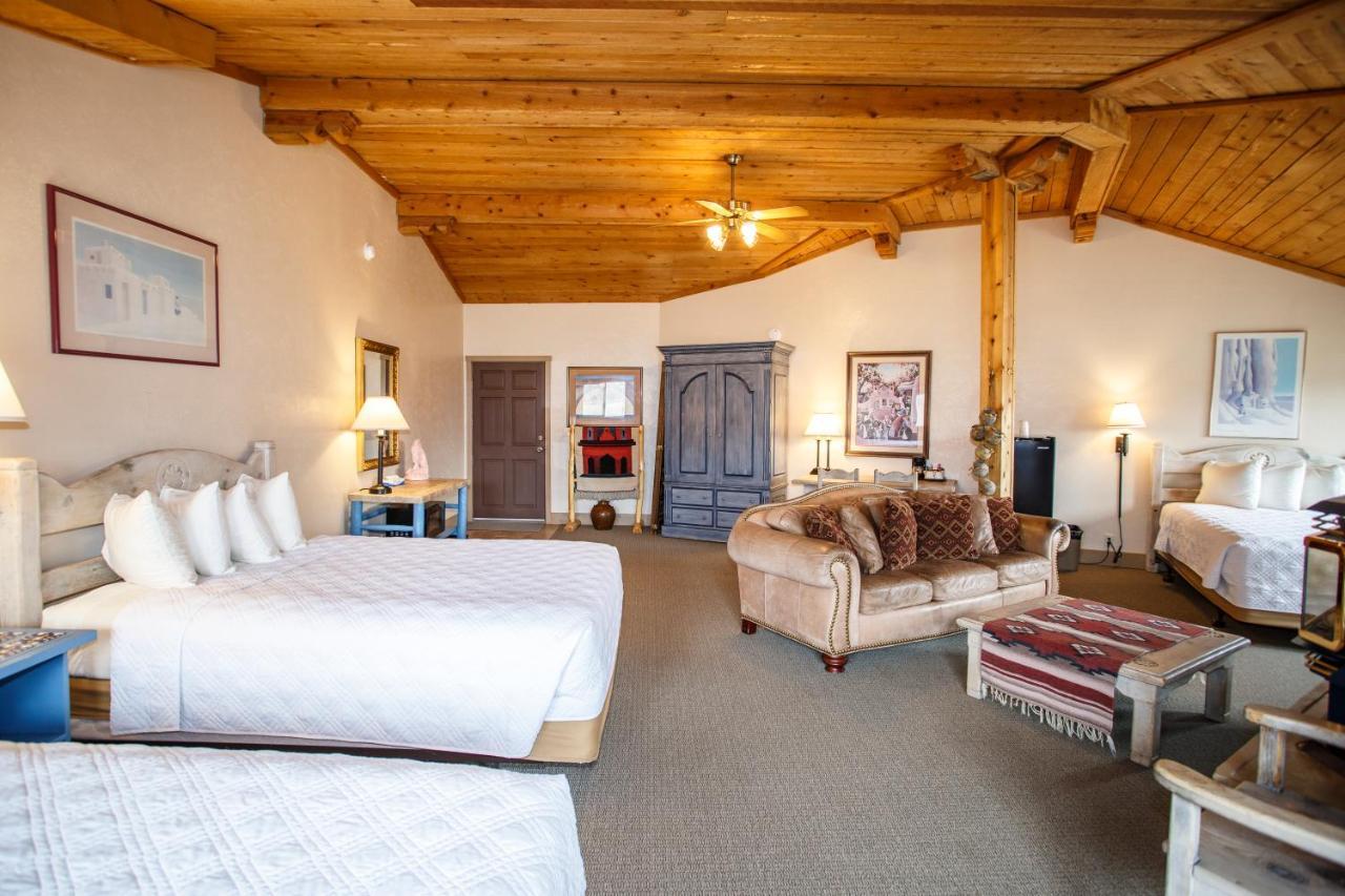 Chama Trails Motel Extérieur photo